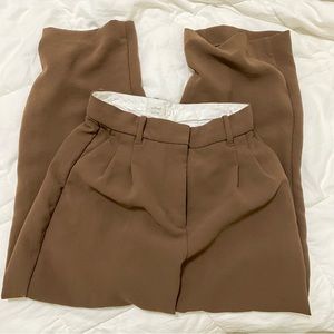Aritzia effortless pants